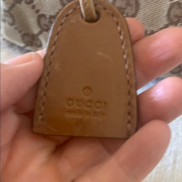Gucci bag - Picture 3 of 7